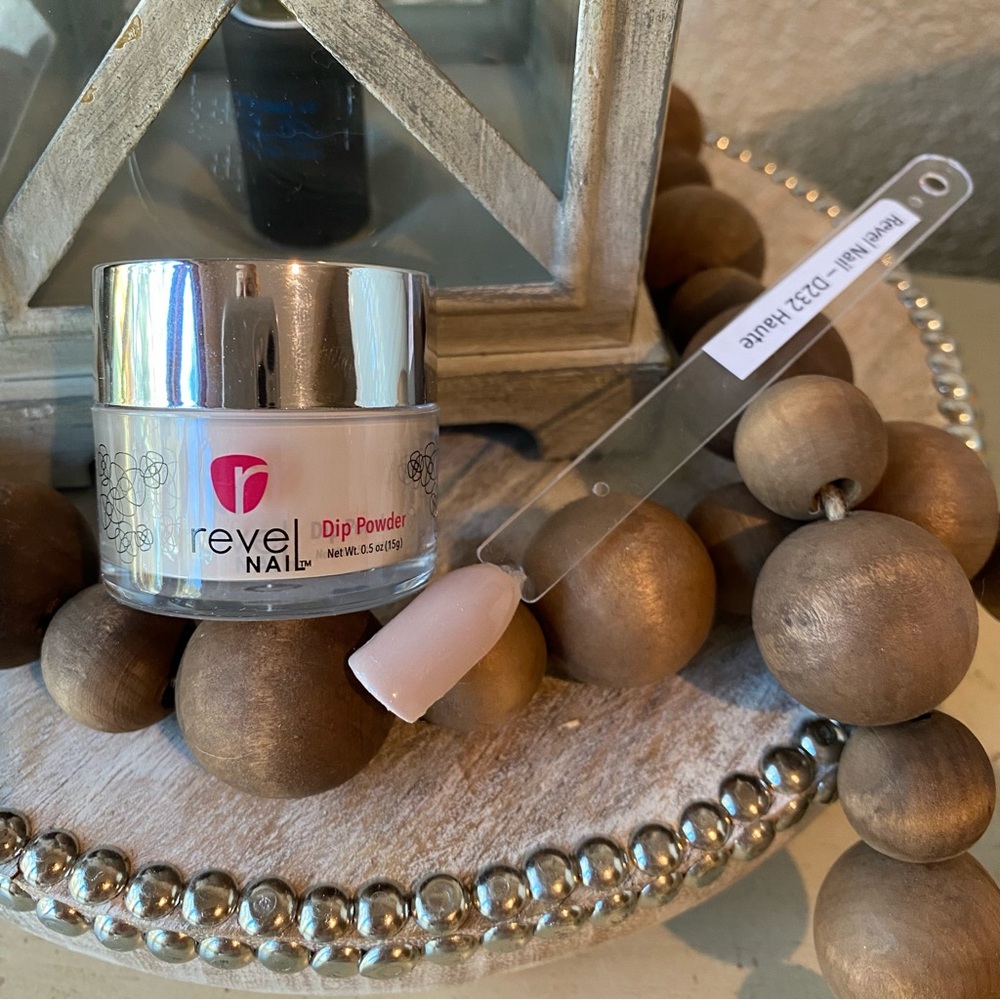 Revel Nail DIP POWDER Haute D232
